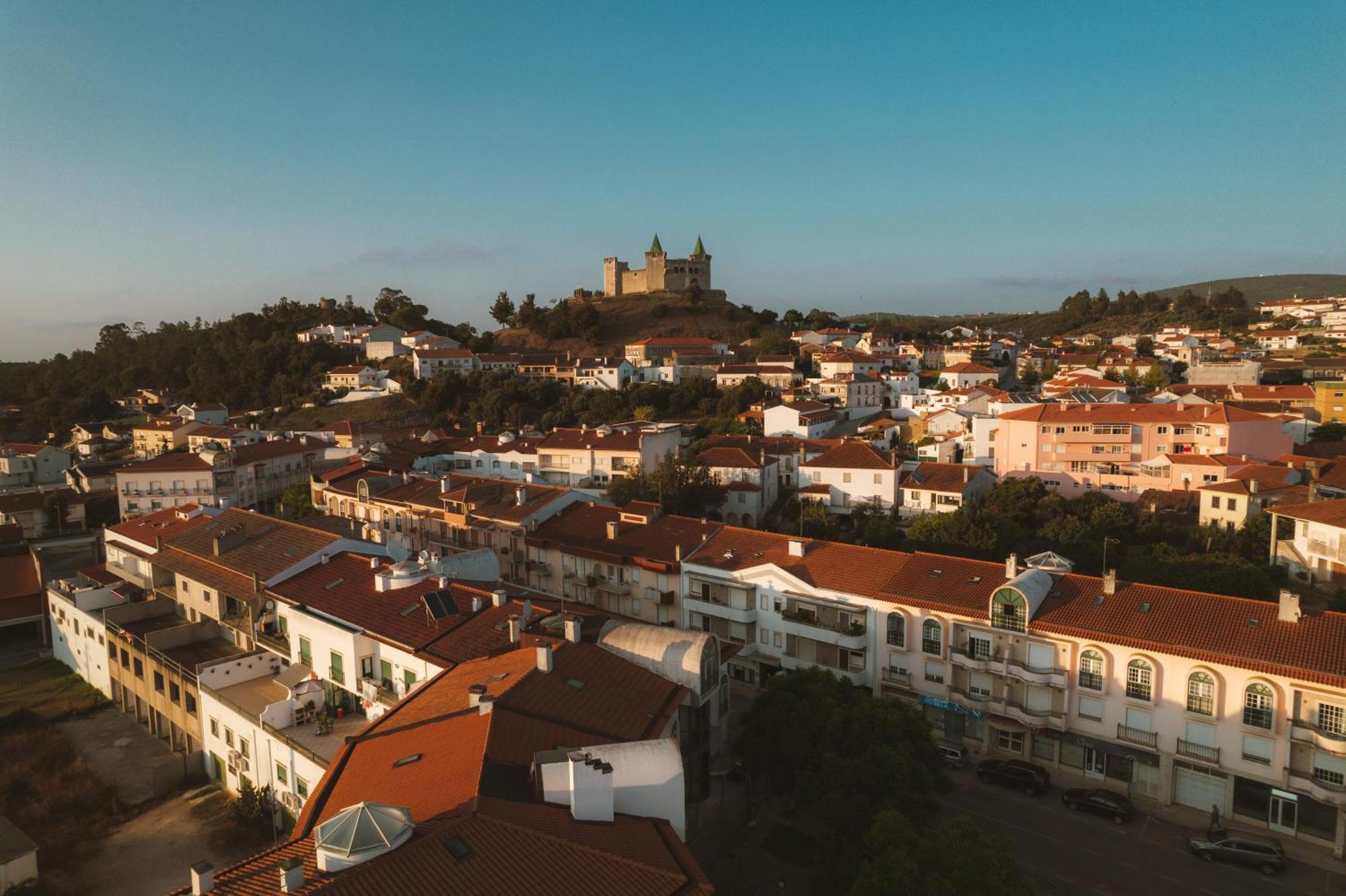 Dolinas Climbing Hotel Porto de Mos  Exterior photo